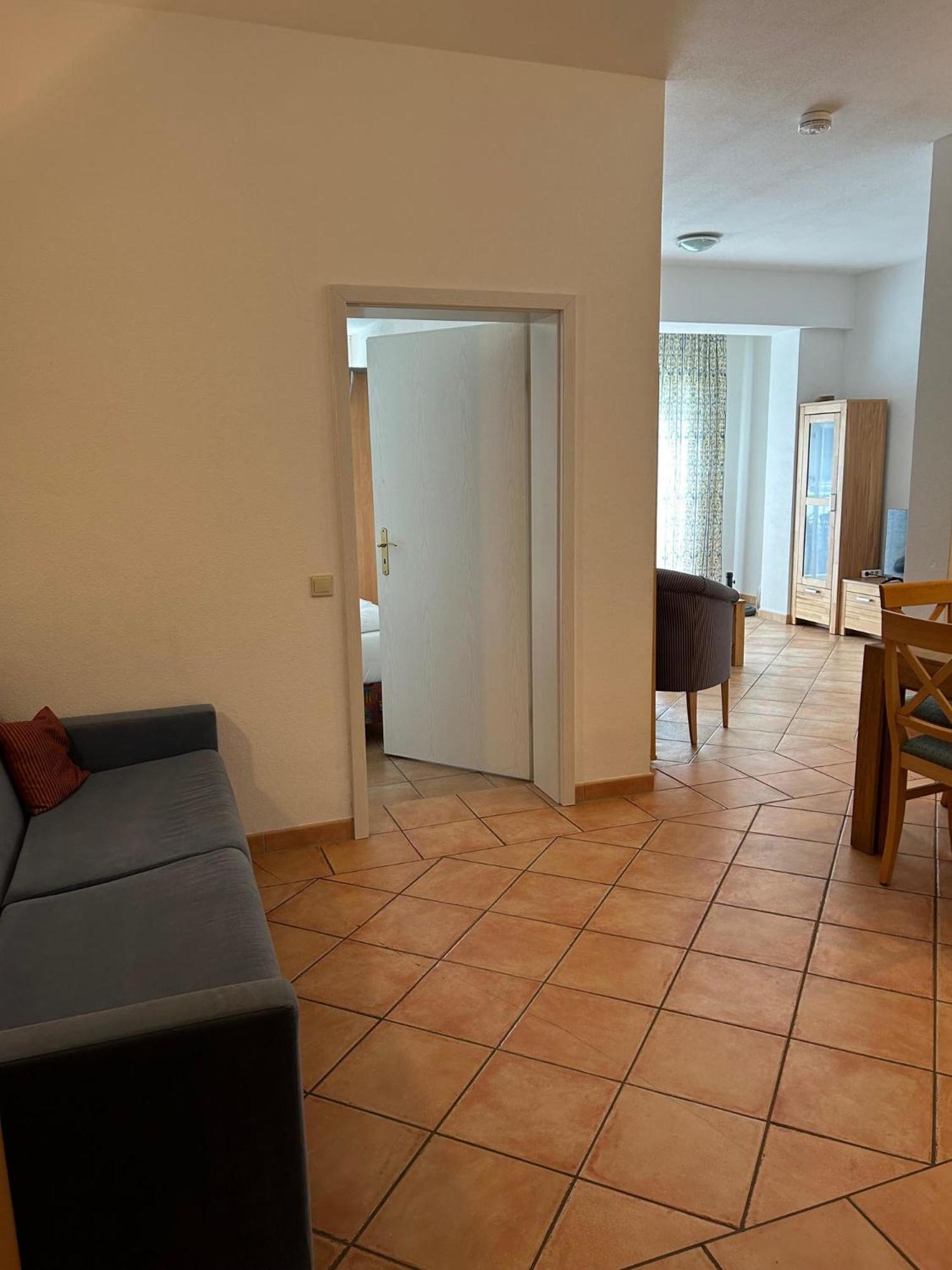 Gabi Mit Pool Und Sauna Übersee Exteriér fotografie